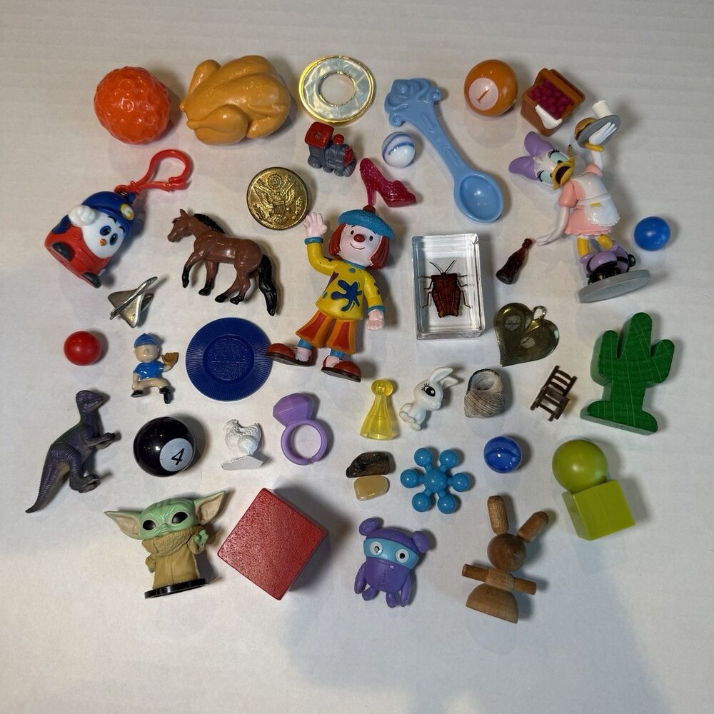 Miniature Trinket Shelf Mini Item Mixed Lot Toys Game 40 Pieces Vintage Tiny #2
